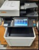 Utax P-C3566i MFP, SN:RC72Y12166, Inbetriebnahme 04/2023, Zähler laut Statusseite ca.1872 gesamt, Ausdrucke gut, Tonerstand über 50%, 1 Papierkassette, keine weiteren Tests durchgeführt, Gehäuse verschmutzt, Reinigung empfolen, keine Garantie auf ...
