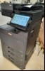 Utax 3508ci SN:H2E1301420, Inbetriebnahme 09.2021 4 Papierfächer, Toner: ca. 10- 20% Zähler: Black 67079 , Color 39899 laut Statusseite, optisch gebrauchter Zustand, verschmutzt und Klebereste am Gehäuse, Reinigung notwendig,  Ausdrucke gut, keine...