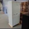 Eurotresor ET 4, Grad I , IF=O, EZ, Farbe RAL 7035 lichtgrau, Innenfach=Ordnerhöhe, elektron. Zahlenschloss , Rechnungsdatum 05/2020,, Notschlüssel, kleine Lackschäden, Maße 80x57x177 (lxbxh in cm)  690kg
Kein Versand und keine Verpackung! (ID=T...