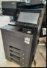 Kyocera TASKalfa 3253ci, SN:RFH9714272 4 Papierkassetten,Zähler total:70636, color:37340, s/w:33296, gebrauchter Zustand mit Verschmutzungen, Klebereste und Abschürfungen am Gehäuse,  Datenlöschung durchgeführt, Reinigung und Service empfohlen, ke...