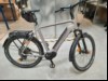Kalhoff Entice 5+ ADVANCE, Farbe: grau, Rahmengröße: XXL 63cm, Reifengröße: 29", Bereifung: Schwalbe, Motor: Bosch Performance Line CX, Akku: Bosch 800Wh PowerTube, Display: Bosch Kiox 300, Schaltung: Kettenschaltung, Ganganzahl: 11, Bremsen: Tekt...