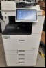 Canon iR ADVANCE DX C3826i, SN: 4CF16349, Inbetriebnahme 05.2023, 4 Papierfächer,DADF-BA1, Seitenanzahl: 102: 10094, 109: 8024, 124: 2068 laut Zählerbericht, Gehäuse verschmutzt mit Abschürfungen, Reinigung und Wartung empfohlen,  Ausdrucke gut, k...