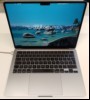 Apple MacBook Air M2 (MLXW3D/A - 2022 - Mac14,2) space grau mit Apple M2 8-Core CPU, 8 GB LPDDR5 RAM, 34,46 cm (13,6") Liquid Retina Display (Auflösung 2560 x 1664), 256 GB APPLE SSD AP0256Z, 2x Thunderbolt3/USB4 Anschluss (USB-C), 1x MagSafe, Wir...