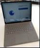 Microsoft Surface Laptop 5 mit 12th Gen Intel Core i5-1245U (Deca-Core, HT), 16 GB LPDDR5X RAM, Display: 34,29 cm (13,5\'\') Multi-Touch LED (Auflösung 2256 x 1504), 512 GB SSD (KBG50ZNS512G-KIOXIA), 1x USB 3.0 Anschluss, 1x USB-C, Wireless-LAN, Blu...