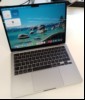Apple MacBook Air M2 (Z15T000RNDD/A- 2022 - Mac14,2) space grau mit Apple M2 8-Core CPU, 16 GB LPDDR5 RAM, 34,46 cm (13,6") Liquid Retina Display (Auflösung 2560 x 1664), 512 GB APPLE SSD AP0512Z, 2x Thunderbolt3/USB4 Anschluss (USB-C), 1x MagSafe...