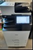 Ricoh IM C3010A, SN:9154RB41652, 4 Papierkassetten, Duplex-Scanner D3K3, optisch guter  Zustand, Gehäuse mit Verschmutzungen  Zähler gesamt: ca. s/w 830, color ca.2294 laut Statusseite, Tonerstand unbekannt, Ausdrucke gut, Reinigung und Service em...