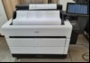  Canon ImagePROGRAF TZ-3000  MFP, SN: BAVX0440, Großformat Drucker, Scanner, Kopierer, sehr guter Zustand, elektrisch geprüft,
Test - Ausdrucke gut, TTL: ca.1455m², Tintenpatronen vorhanden, keine Garantie auf Funktion und Vollzähligkeit, KEIN VER...
