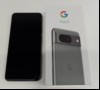 Smartphone Google Pixel 8 128GB Hazel (gray) in OVP mit 15,74 cm (6,2\'\') Display mit 2400 x 1080 Pixel, 128 GB interner Speicher,
Dual-Kamera, Dual-SIM Nano/eSIM, Betriebssystem: Android 16, mit USB-C Ladekabel, Rückseite noch mit Schutzfolie, ei...
