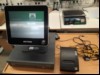 Vectron POS 12 Touch-Computerkasse mit 1x Kellnerschlüssel und Kunden Display, Metapace T-3II Thermobondrucker und Kassenlade (ohne Schlüssel), Gehäusebruch hinter dem Kunden-Display, siehe Bilder, nur elektrisch geprüft (Kasse lässt sich starten ...