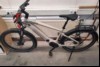 Specialized Vado 4.0, Rahmengröße: L, Reifengröße: 27", Bereifung: Phathfinder, Display: keine Aneige, Schaltung: Kettenschaltung, Bremsen: SRAM, Bremssystem: Scheibenbremse, Schutzblech: vorhanden, Zubehör: Schlüssel Akku, Inbetriebnahme: 07.2024...