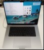 Apple MacBook Pro \'\'M1 Max\'\' 16 Retina space grau (MK1A3D/A - MacBookPro18,2 - 2021) mit Apple M1 Max 10-Core Prozessor 3,2GHz, 32 GB LPDDR5 RAM, Display: 41,05 cm (16,2\'\') Liquid Retina XDR (Auflösung 3456 x 2234), 1 TB SSD Apple AP1024R, AirPort...