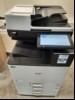 Ricoh IM C2010 inkl. Optionen, SN: 9134R731953, 2 Papierkassetten, optisch gebrauchter Zustand, Gehäuse mit Verschmutzungen und Abschürfungen,  Zähler gesamt: color ca. 7468 und bk ca. 3133 laut Statusseite, Ausdrucke gut, Reinigung und Service no...
