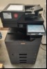 Utax 3508ci, SN: H574X52822,  4 Papierfächer, DP7160, Zähler: 6620, laut Statusseite, optisch gebrauchter Zustand, Gehäuse mit Verschmutzungen und Abschürfungen, Reinigung notwendig, Ausdrucke gut, keine weiteren Tests durchgeführt, keine Garantie...