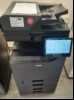 Utax 3508ci, SN: H574X52787,  4 Papierfächer, DP7160, Zähler: 4049, laut Statusseite, optisch gebrauchter Zustand, Gehäuse mit Verschmutzungen und Abschürfungen, Reinigung notwendig, Ausdrucke gut, keine weiteren Tests durchgeführt, keine Garantie...