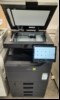 Kyocera TASKalfa 3554ci, SN: RVP1Y18671,4 Papierkassetten, Scanner DP 7150, optisch guter gebrauchter Zustand, Verschmutzungen am Gehäuse, Zähler gesamt: ca.33226 laut Statusseite, Ausdrucke gut, Reinigung und Service empfohlen, keine Garantie auf...